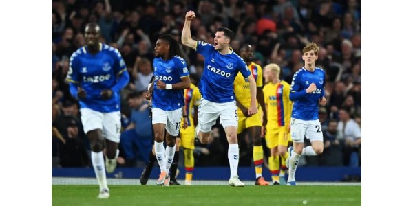 Lampard z powodzeniem uniknął spadku o jedną rundę przed terminem